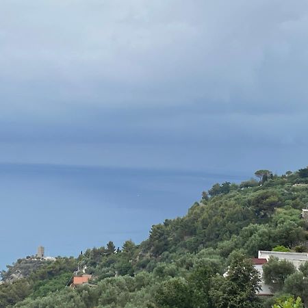 “Da Senso” Relax Nel Verde Vista Mare Finale Ligure Dış mekan fotoğraf