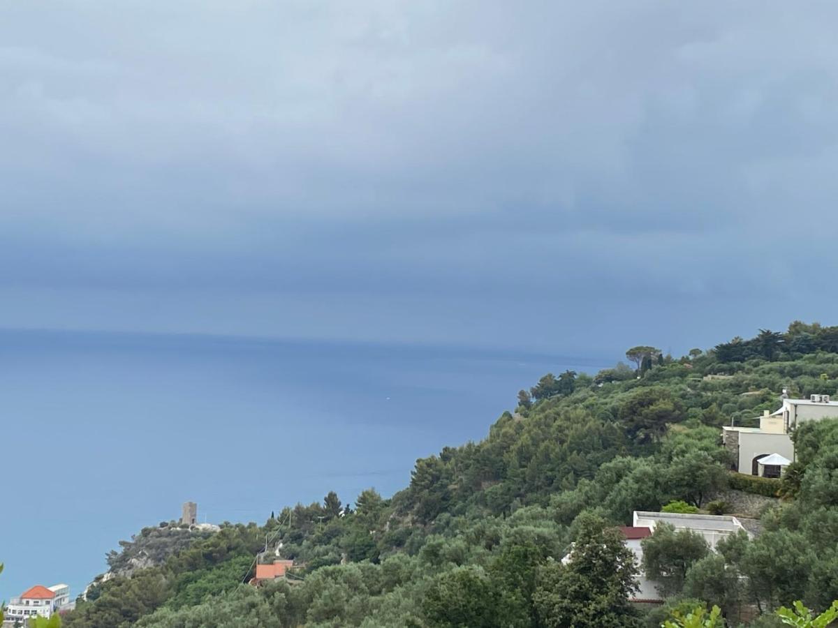 “Da Senso” Relax Nel Verde Vista Mare Finale Ligure Dış mekan fotoğraf