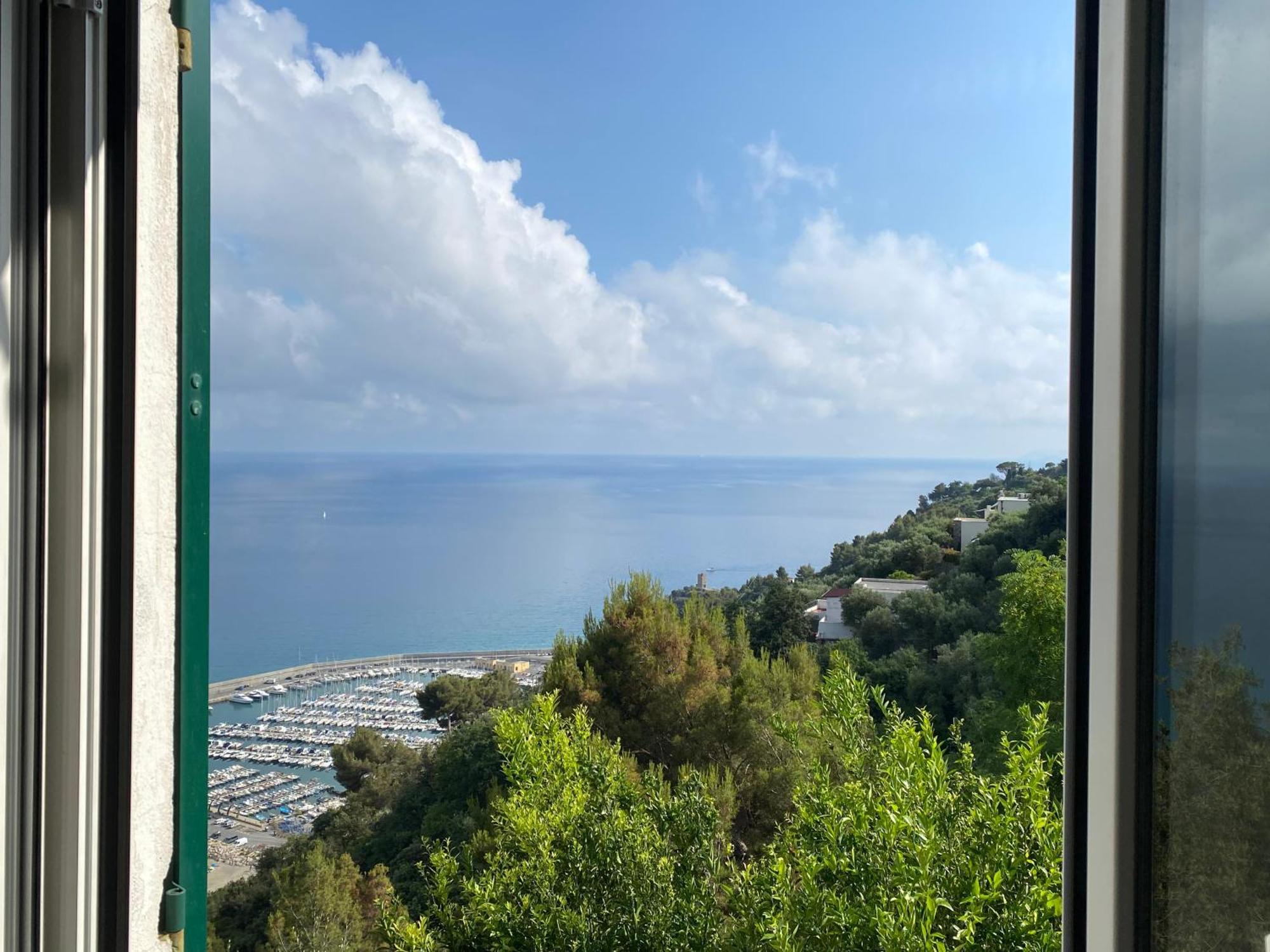 “Da Senso” Relax Nel Verde Vista Mare Finale Ligure Dış mekan fotoğraf
