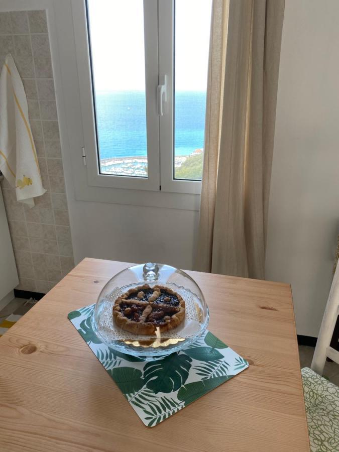 “Da Senso” Relax Nel Verde Vista Mare Finale Ligure Dış mekan fotoğraf