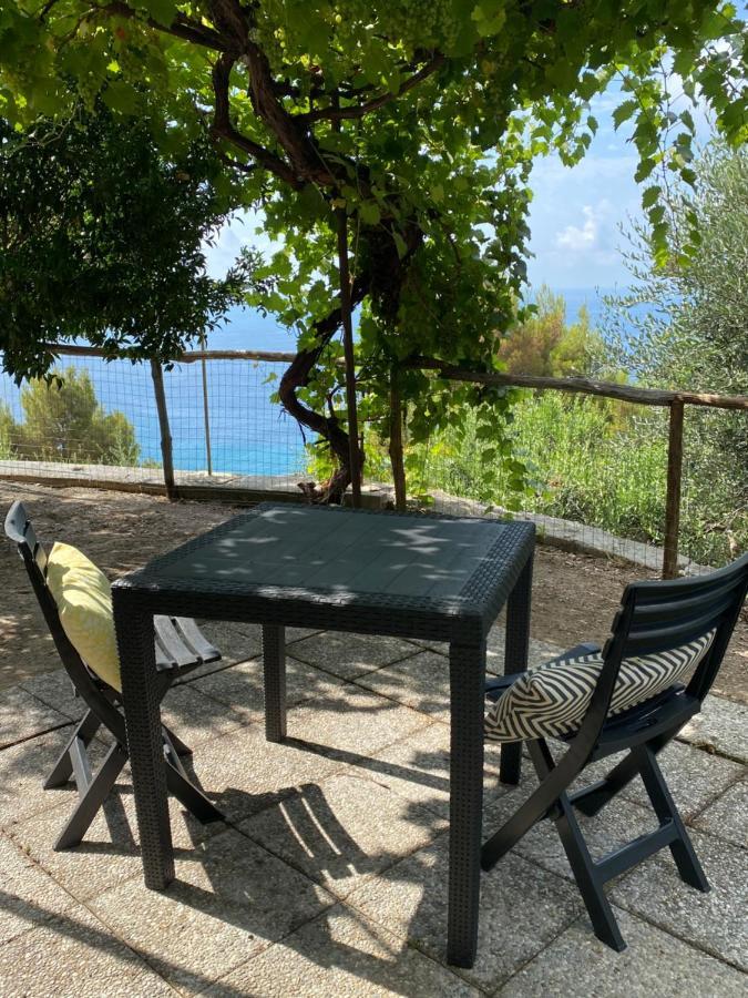 “Da Senso” Relax Nel Verde Vista Mare Finale Ligure Dış mekan fotoğraf